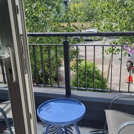2Bedroomed Apartment On First Floor With Balcony Kenmare Eksteriør bilde